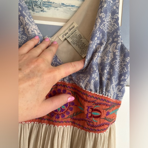 Flying Tomato Embroidered Cream and Blue Maxi Dress Size XS - Picture 6 of 8